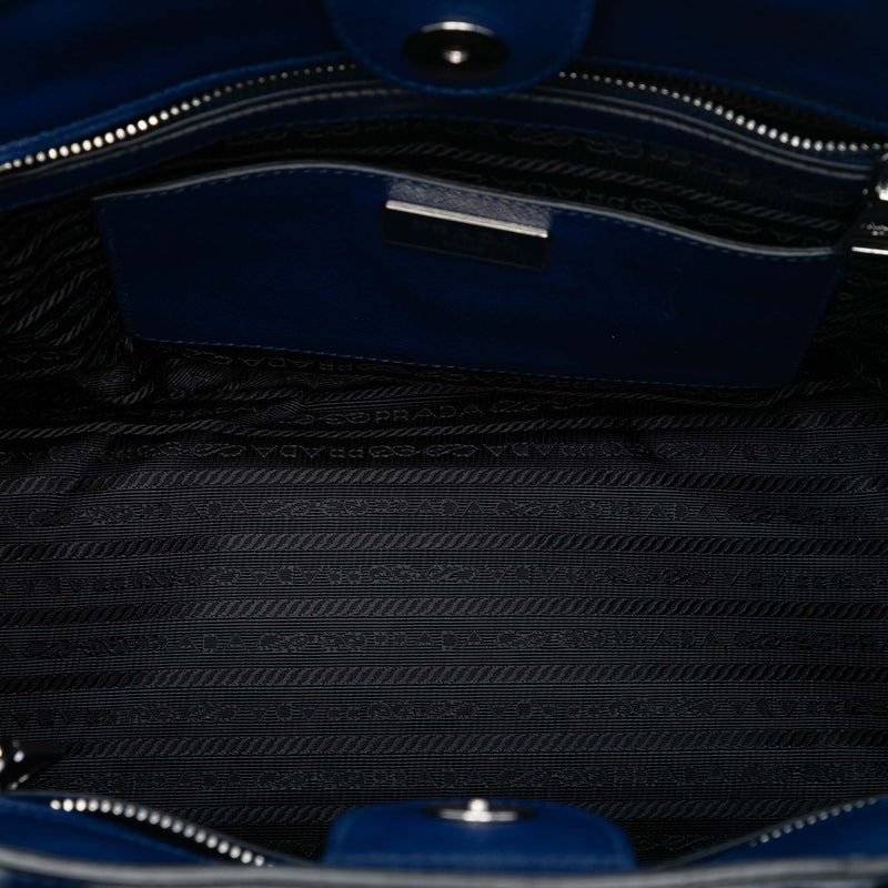 Saffiano Soft Shopping Tote - Image 4