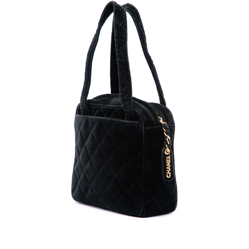 CC Quilted Velvet Handbag - Image 2
