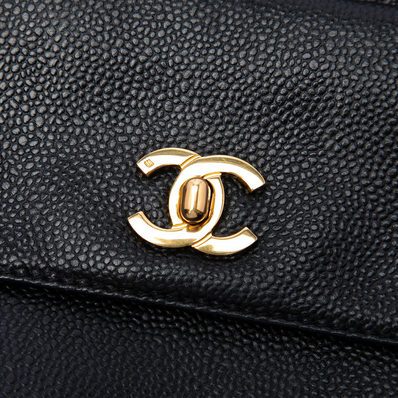 CC Caviar Front Pocket Shoulder Bag - Image 5