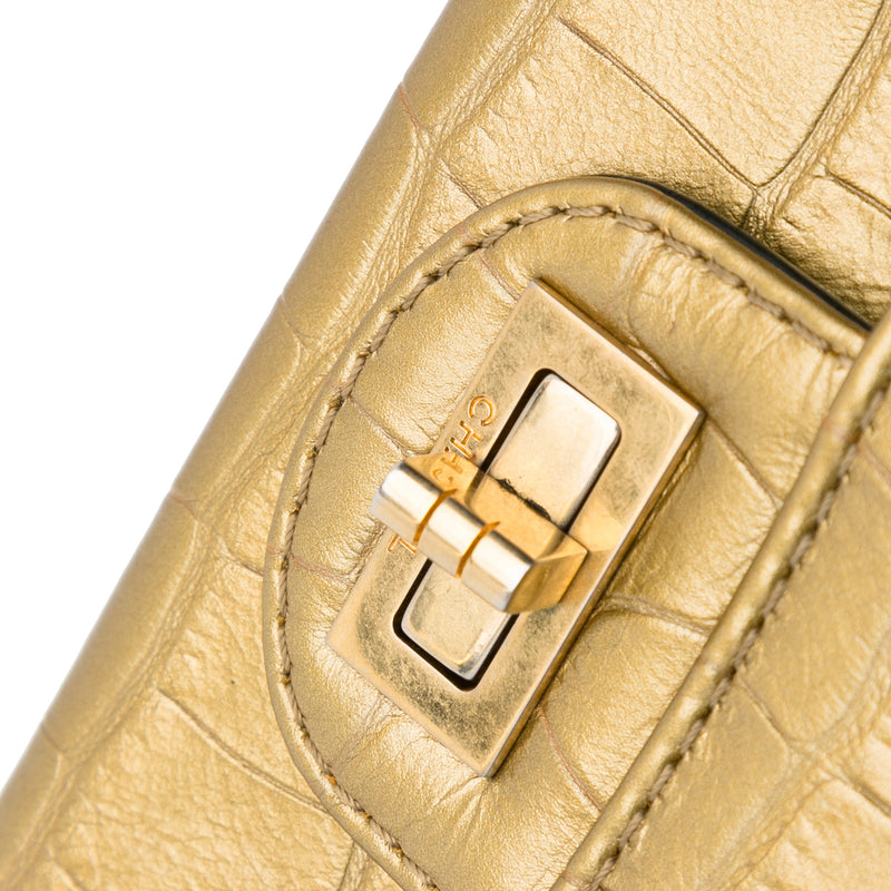 Medium Croc Embossed Lambskin 2.55 Reissue Double Flap Bag - Image 12