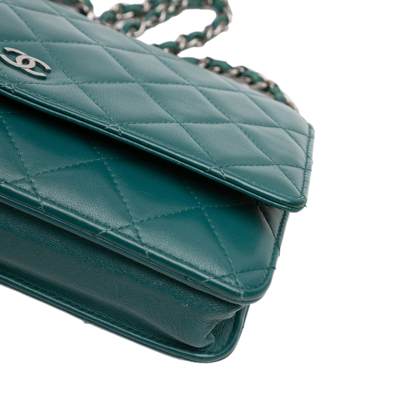 CC Quilted Lambskin Wallet On Chain - Image 10