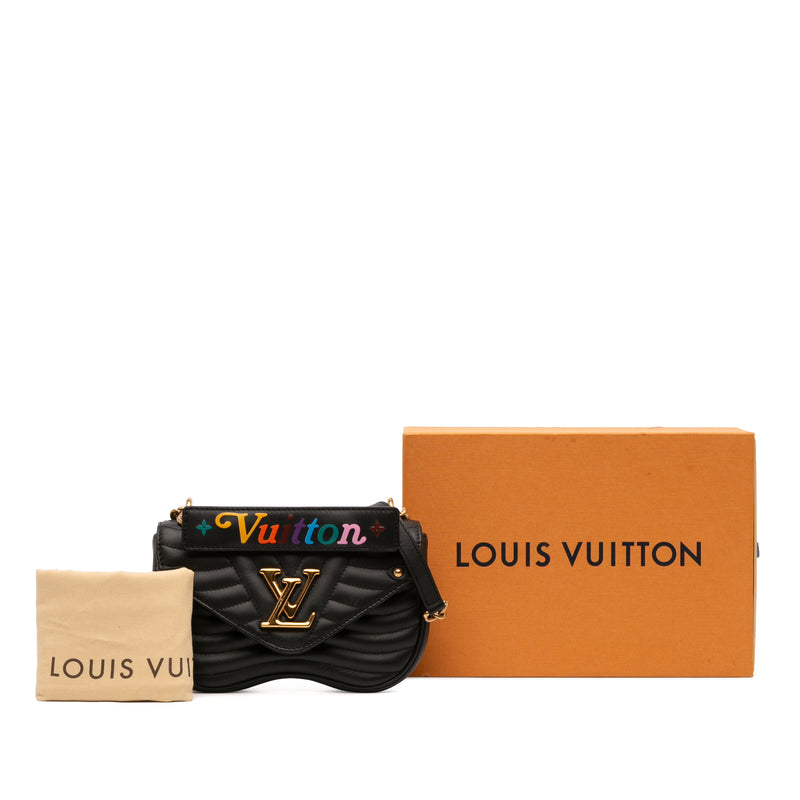 New Wave Chain Bag PM - Image 12