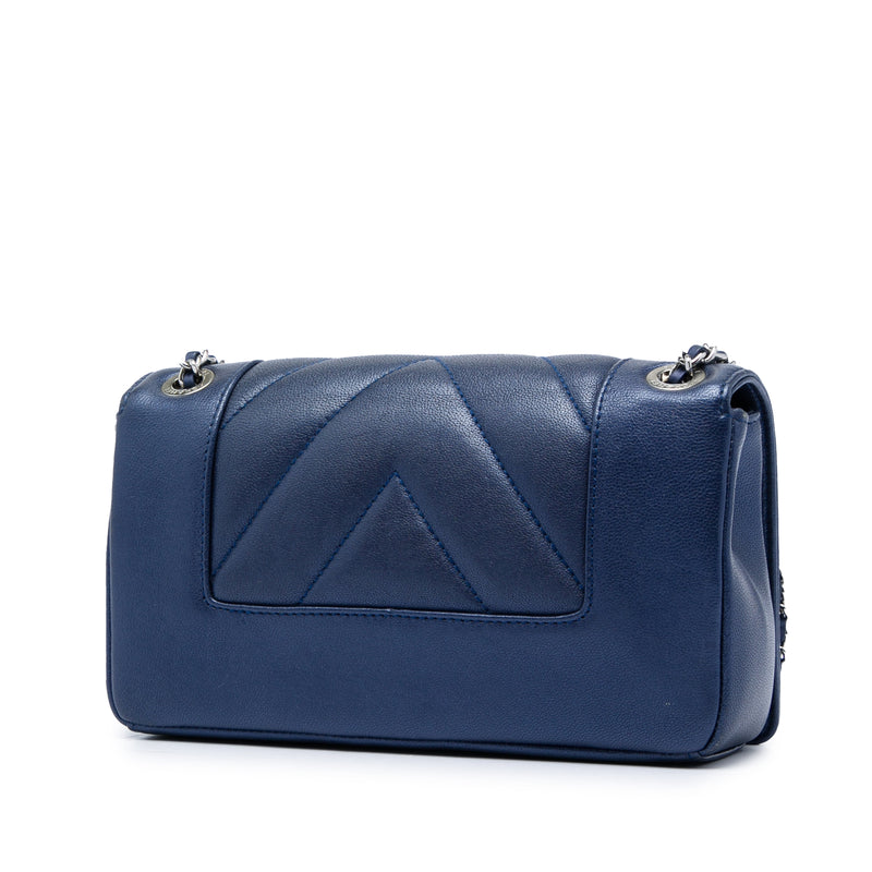 Medium Chevron Metallic Sheepskin Vintage Mademoiselle Flap - Image 2