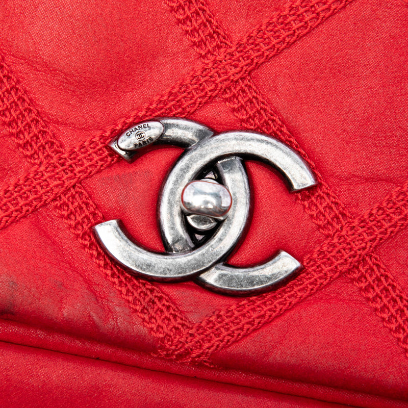 Iridescent Calfskin Diamond Stitch Flap - Image 5