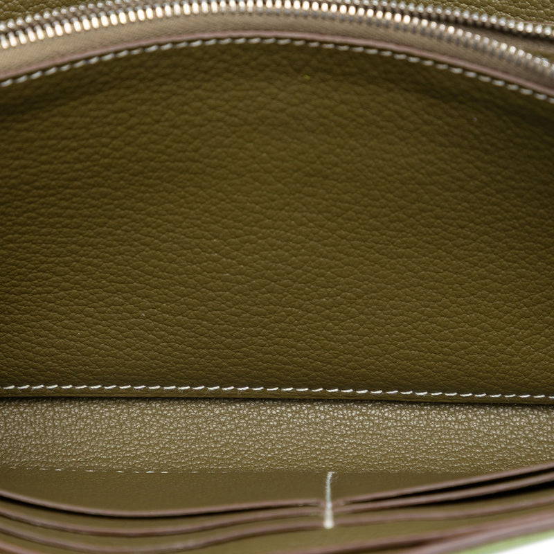 Chevre Mysore Vero Kelly Longue Wallet - Image 4