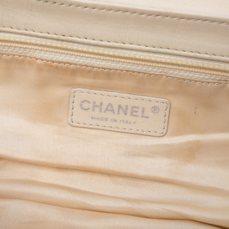Quilted Lambskin East West Mademoiselle Flap - Image 5