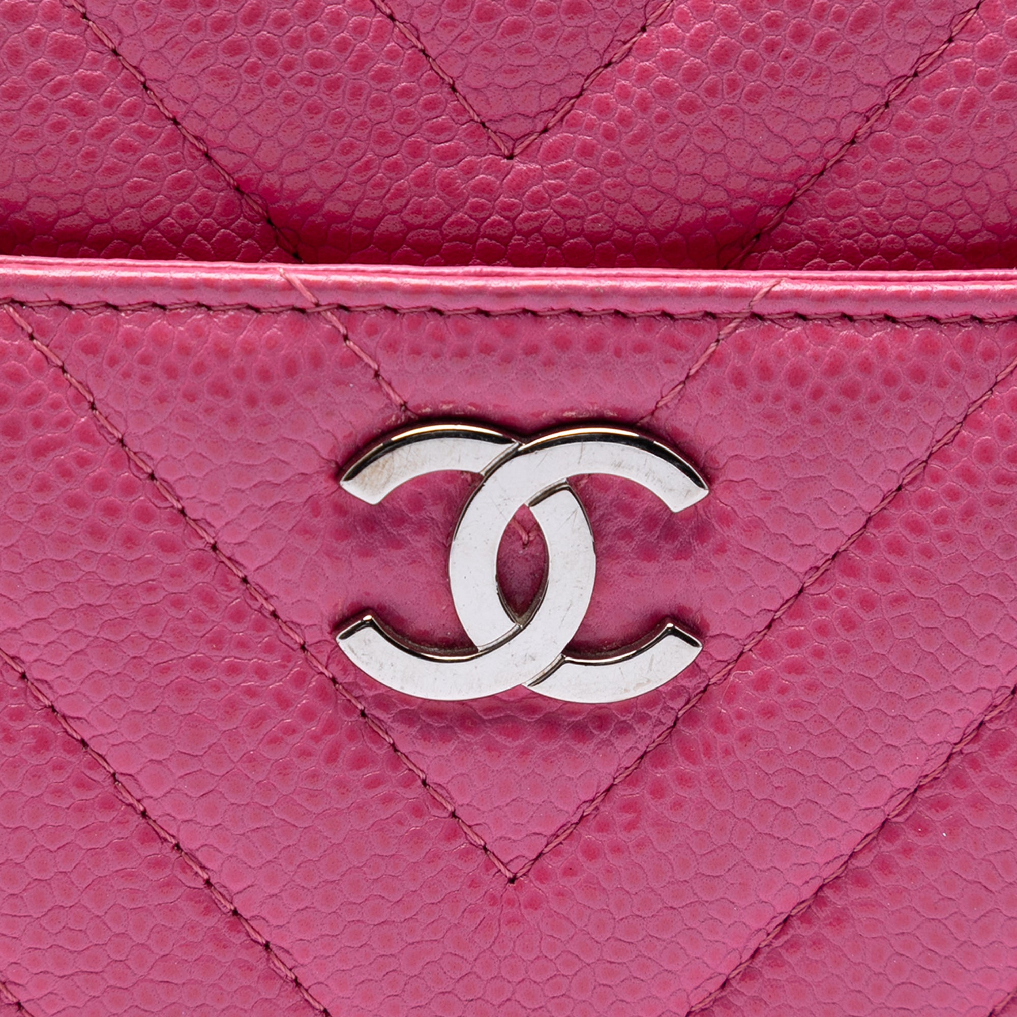 CC Chevron Caviar Camera Bag - Image 5