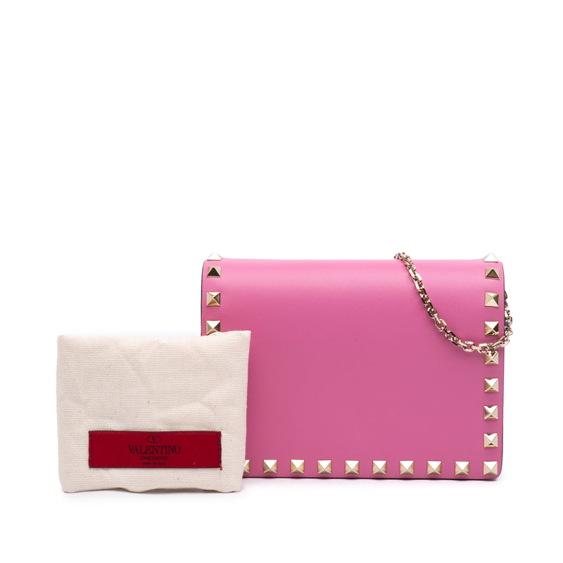 Pebbled Calfskin Rockstud Wallet On Chain - Image 7