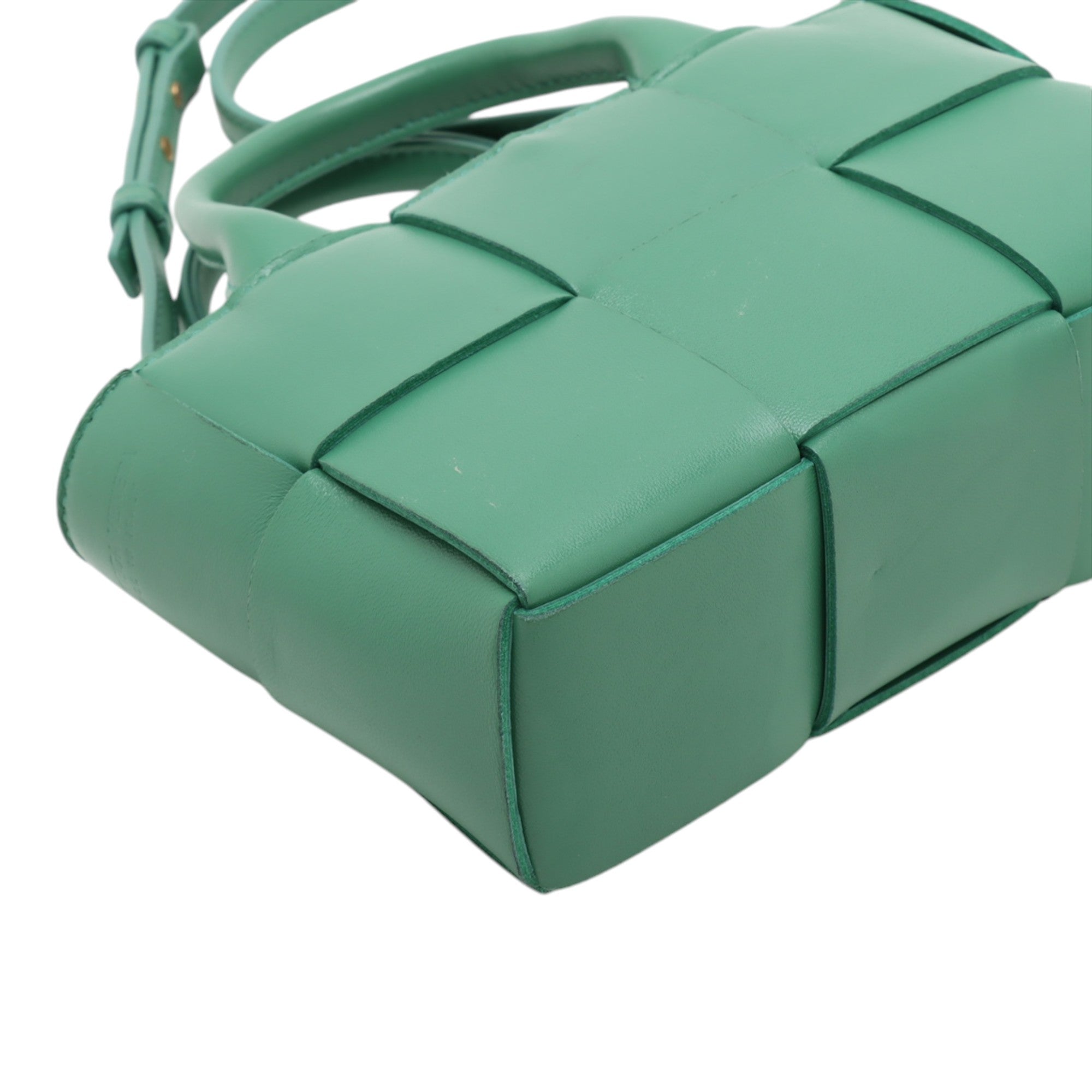 Candy Nappa Maxi Intrecciato Arco Tote - Image 3