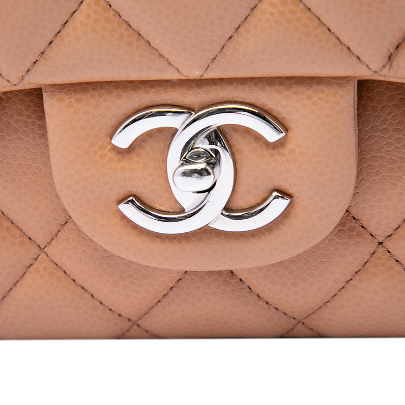 Maxi Classic Caviar Single Flap - Image 5