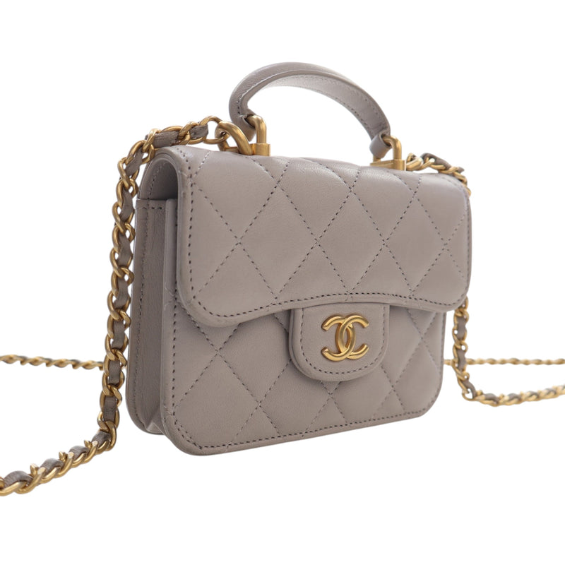 Mini Quilted Lambskin Top Handle Card Holder with Chain - Image 2