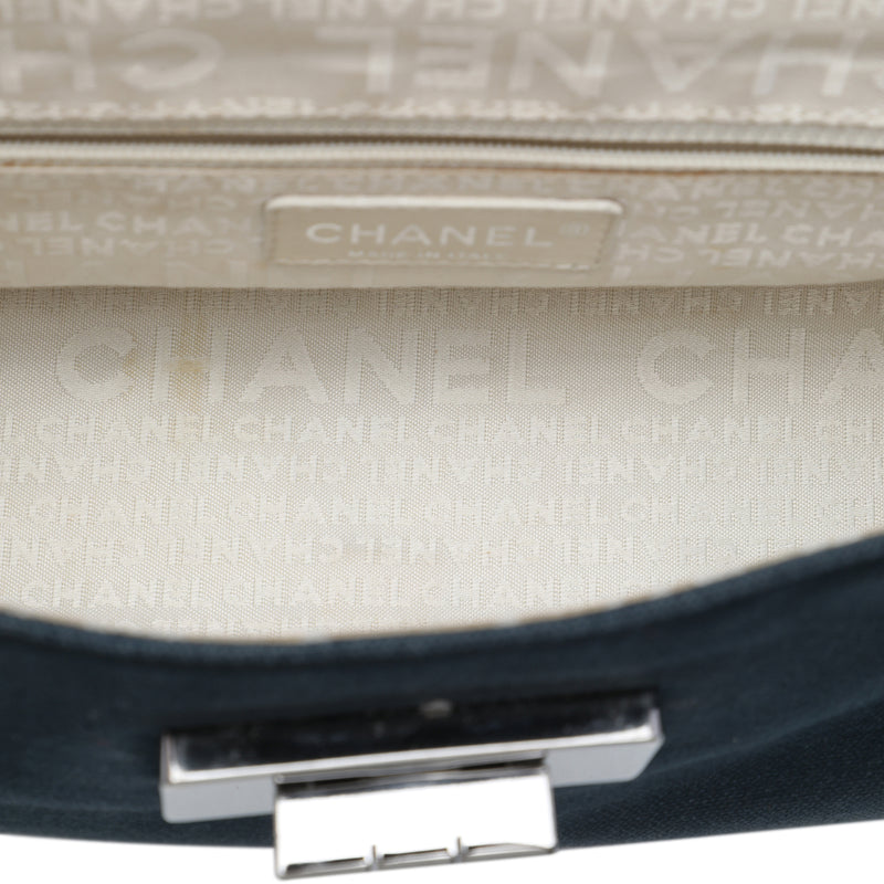 Tricolor Canvas and Leather No 5 Giant Mademoiselle Lock Flap Bag - Image 4