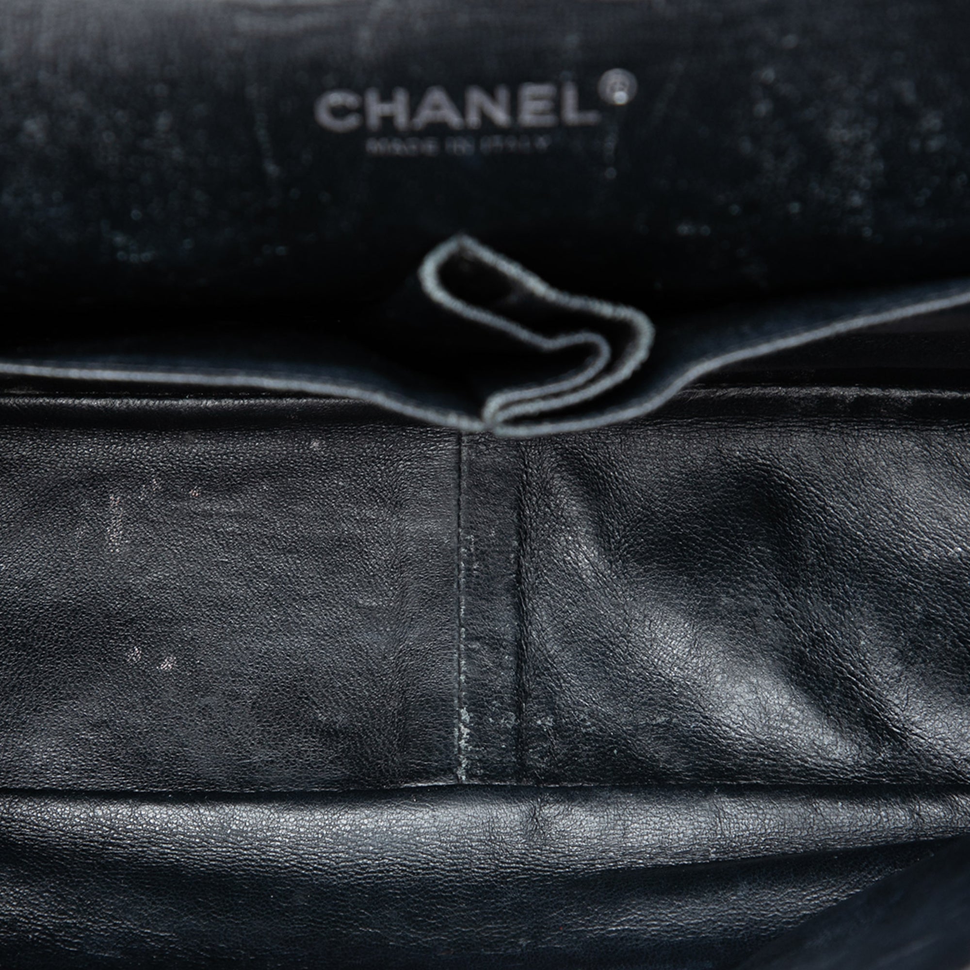 Jumbo Classic Patent Double Flap - Image 4