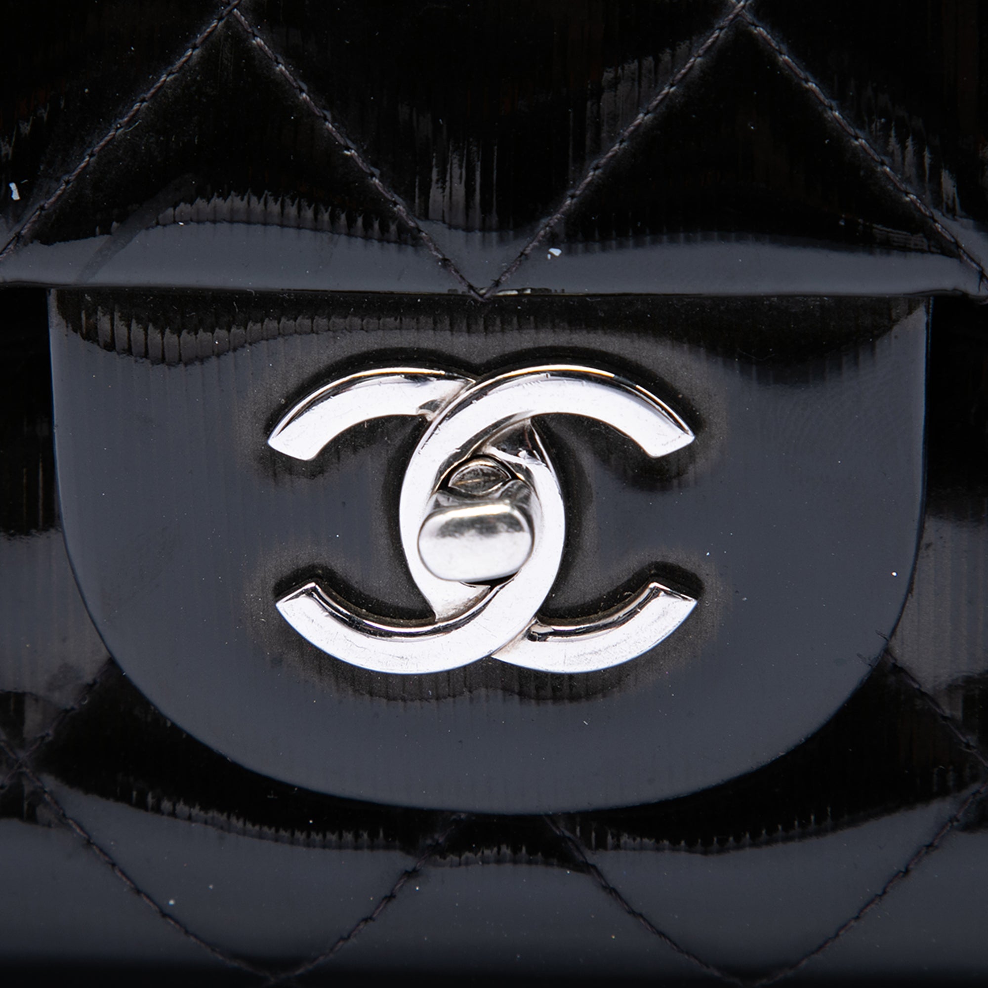 Jumbo Classic Patent Double Flap - Image 5