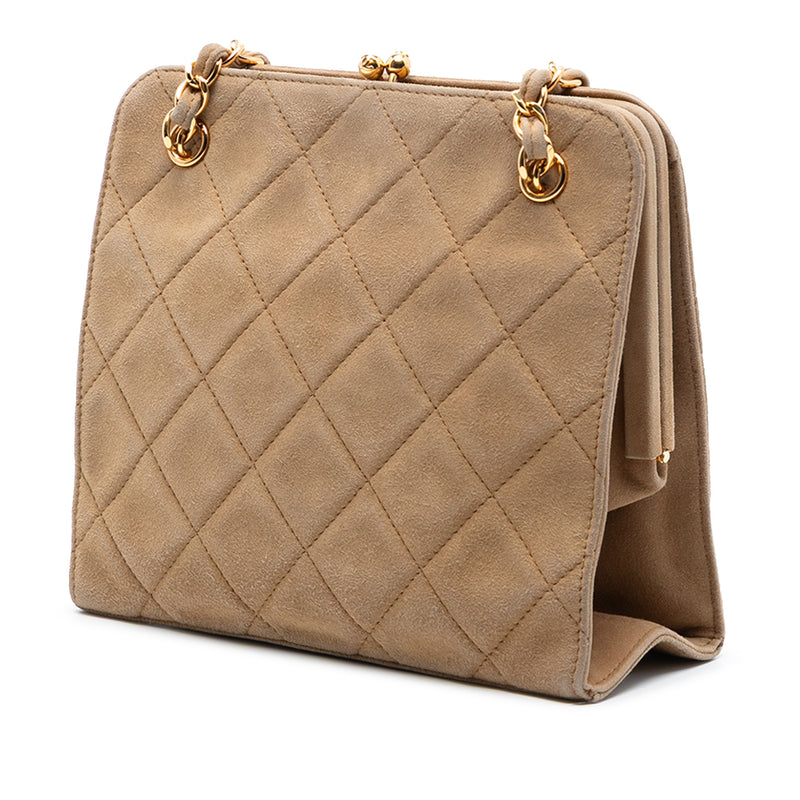 CC Quilted Suede Kiss Lock Handbag - Image 2