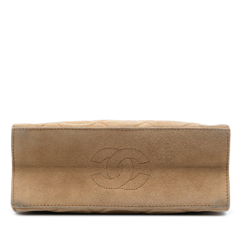 CC Quilted Suede Kiss Lock Handbag - Image 3