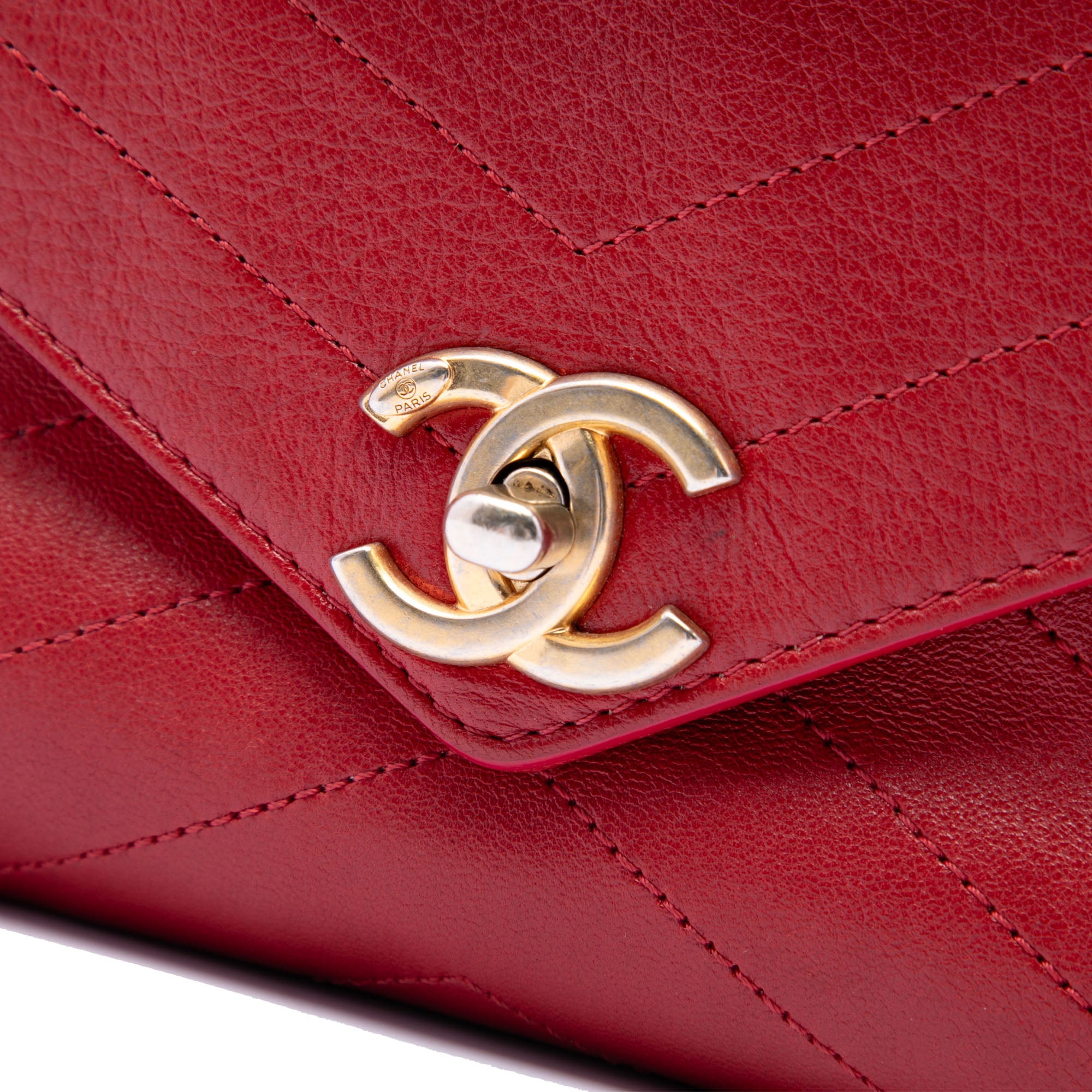 Small CC Chevron Calfskin Envelope Flap - Image 5