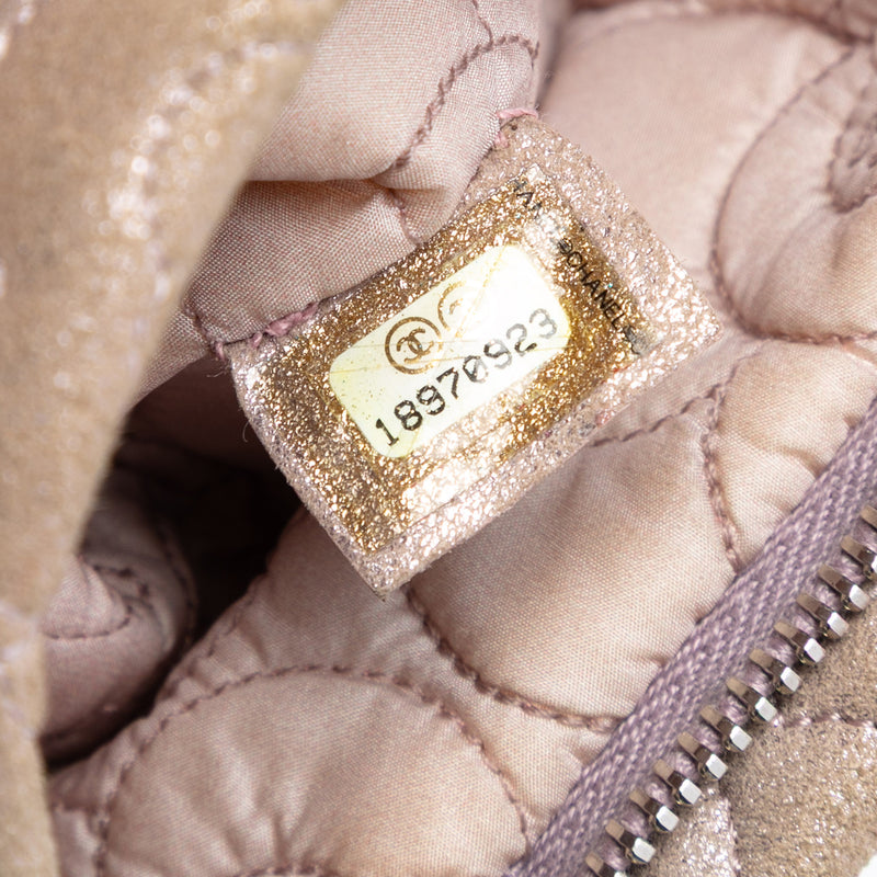 Embossed Metallic Lambskin Camellia Chain Pochette - Image 6