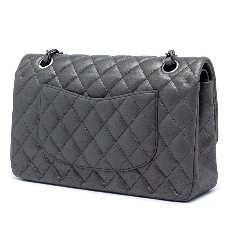 Medium Classic Iridescent Lambskin Double Flap - Image 2