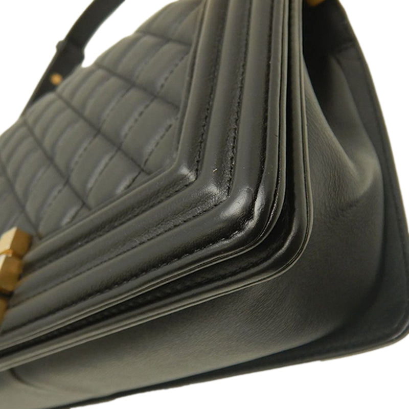 Old Medium Quilted Lambskin Boy Flap - Image 16