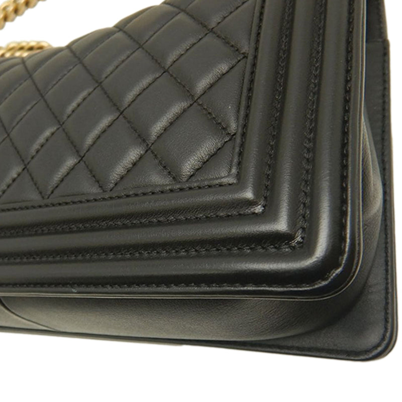 Old Medium Quilted Lambskin Boy Flap - Image 18