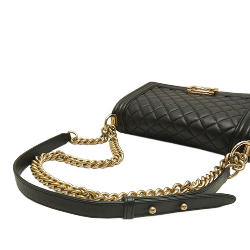 Old Medium Quilted Lambskin Boy Flap - Image 19