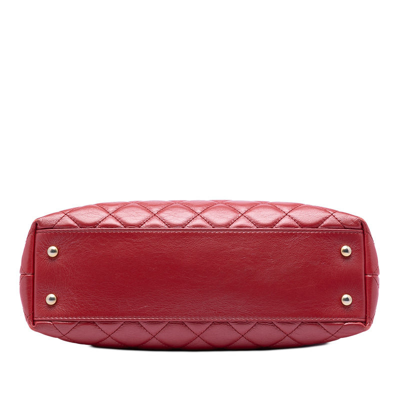 CC Quilted Calfskin Front Zip Drawstring Chain Tote - Image 3