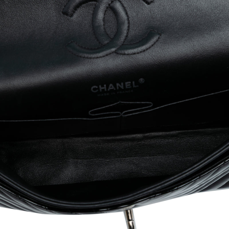 Medium Classic Chevron Patent Double Flap - Image 4