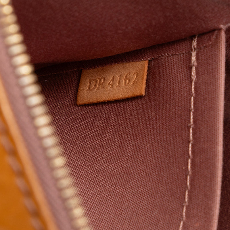 Monogram Vernis Pochette Accessoires - Image 6