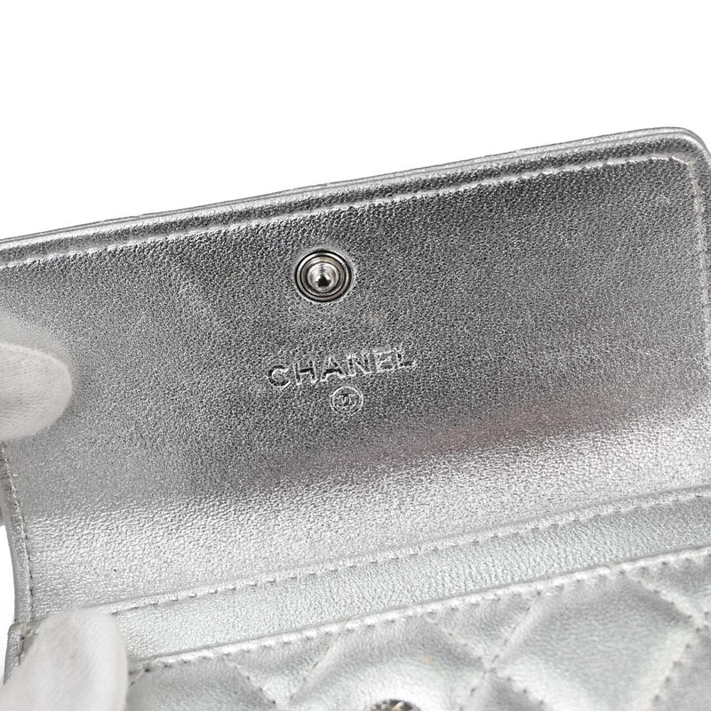 Chanel Cc Flap Card Case Quilted Lambskin Silver Leather Accessory