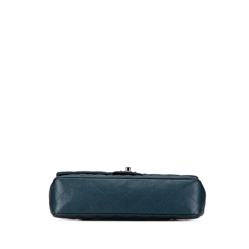 Medium Classic Caviar Double Flap - Image 3