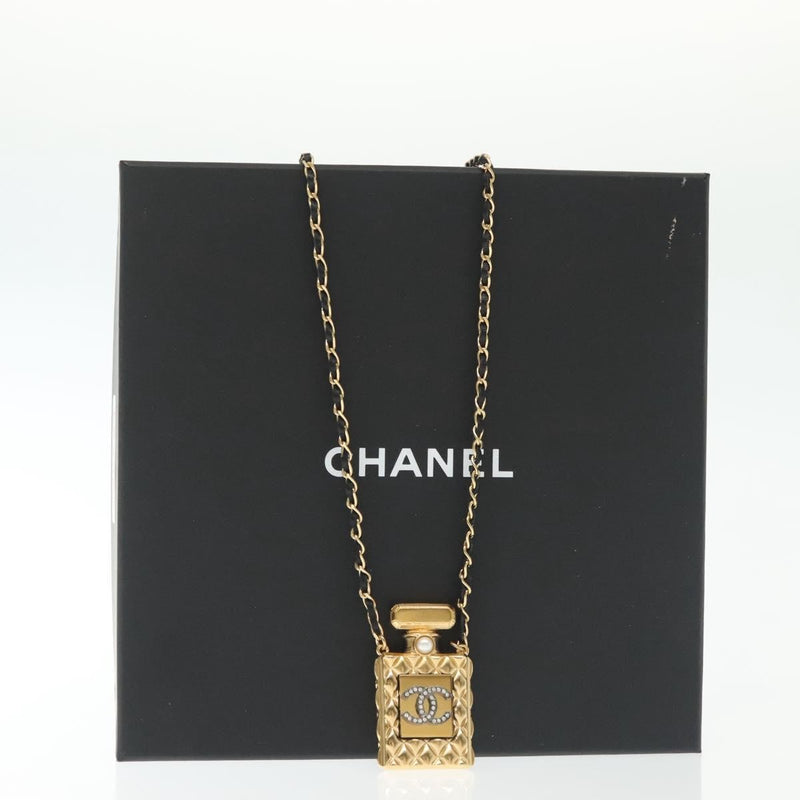 Chanel Cc Perfume Bottle Pendant Chain Long Metal With Leather, Crystals And Faux Pearl Gold Bijoux