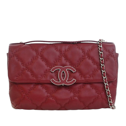 Quilted Calfskin Double Stitch Hamptons Clutch with Chain - Image 1