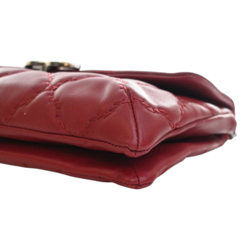 Quilted Calfskin Double Stitch Hamptons Clutch with Chain - Image 11