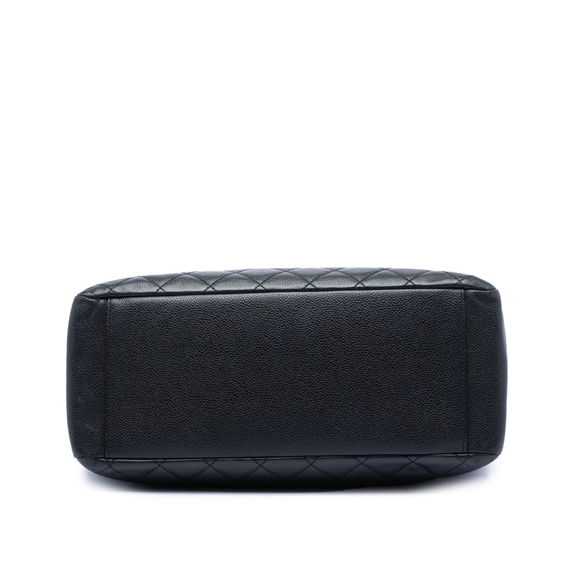 Caviar Grand Shopping Tote - Image 3