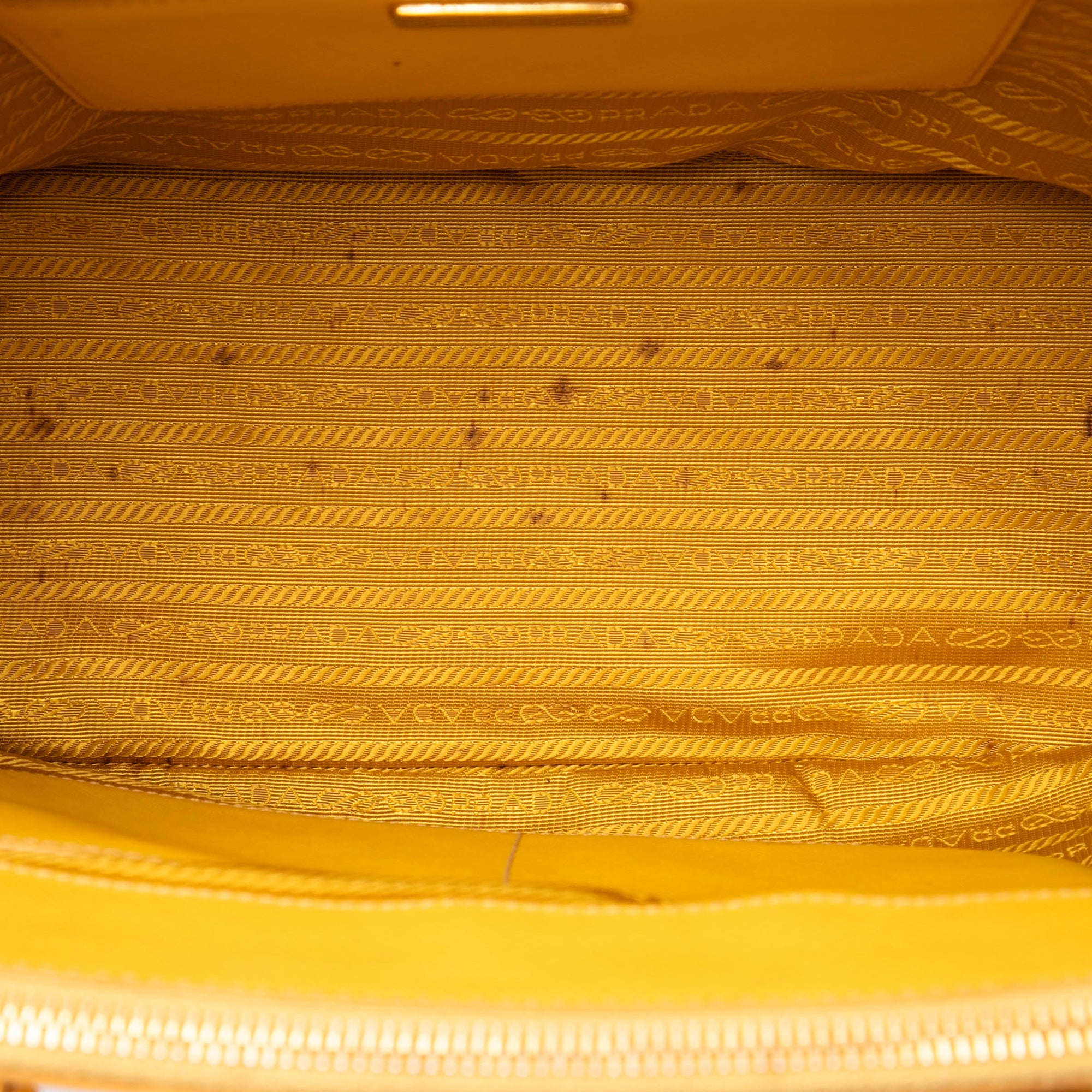 Medium Saffiano Lux Galleria Double Zip Satchel - Image 4