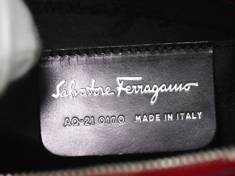 Salvatore Ferragamo Gancini Hobo Leather Brown