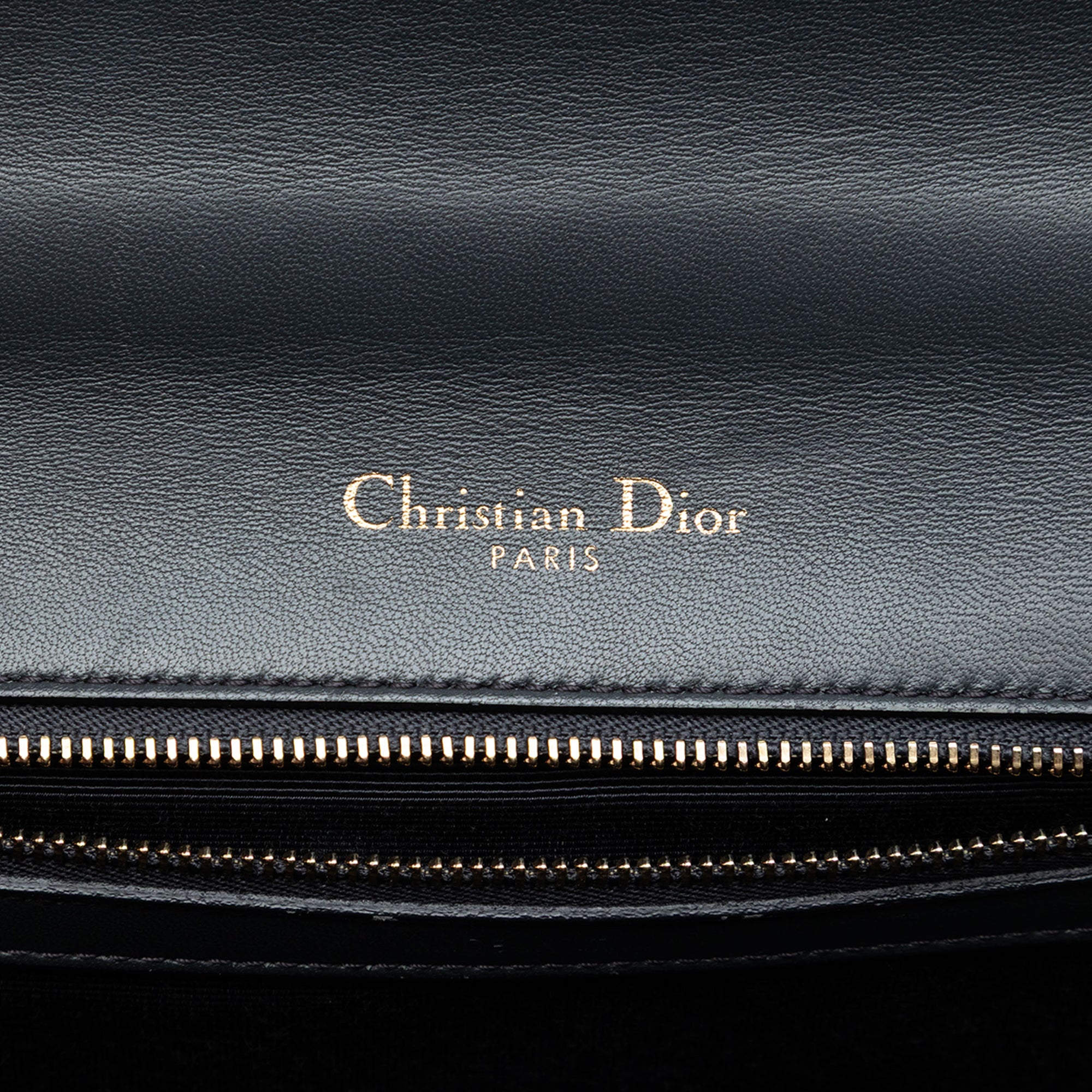 Medium Crackled Deerskin Diorama Flap - Image 5