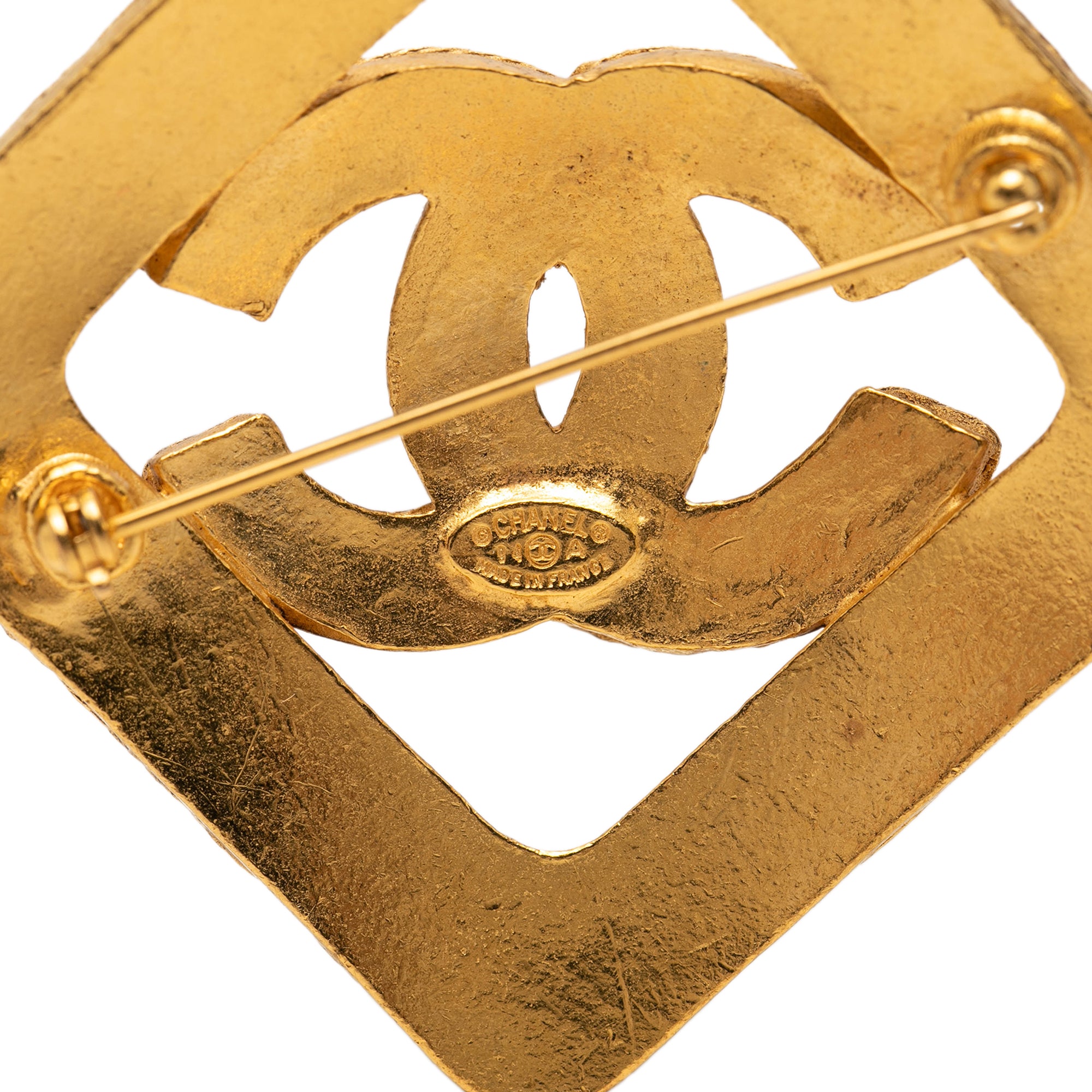 CC Gold Plated Rhombus Diamond Brooch - Image 3