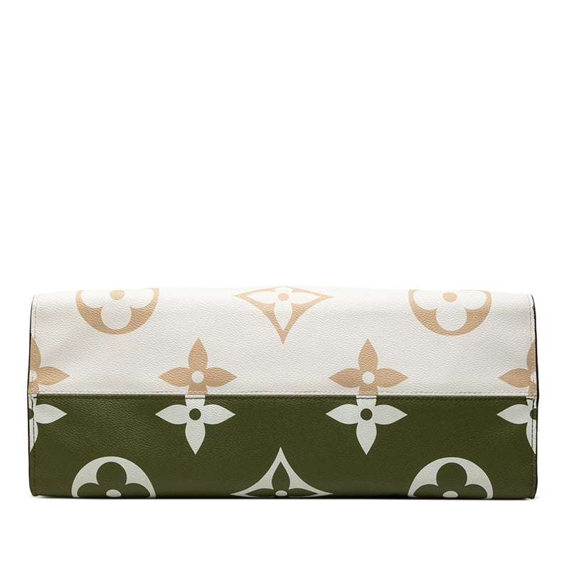Monogram Reverse Giant OnTheGo GM - Image 3