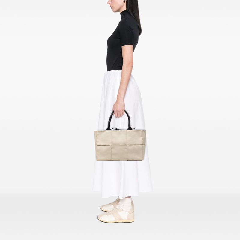 Medium Canvas Maxi Intrecciato Arco Tote - Image 6