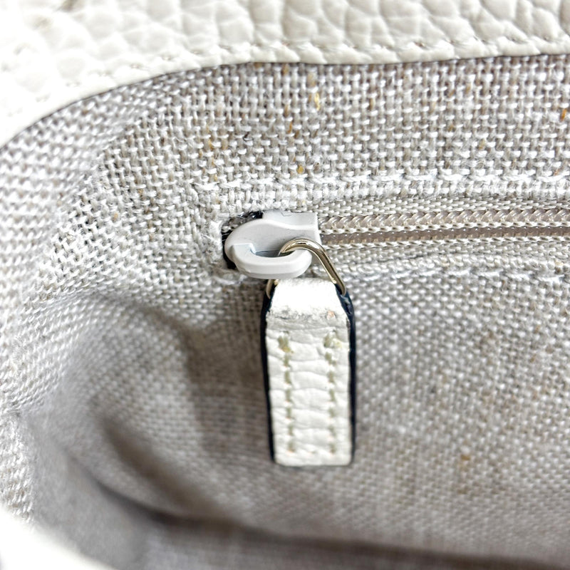 Gucci Interlocking Leather Beige Bag