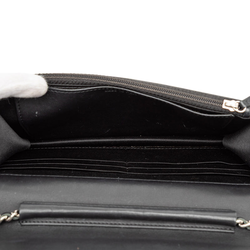 CC Embossed Patent Camellia Wallet On Chain - Image 4