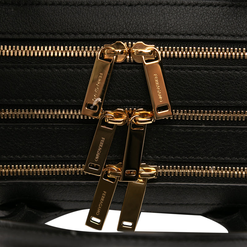 Mini Leather Star Satchel - Image 7