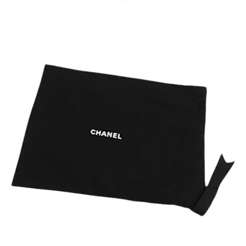 Denim 19 Round Clutch with Chain - Image 15