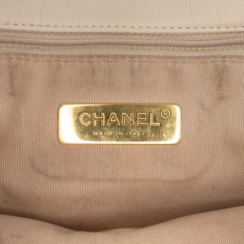 Medium Lambskin 19 Flap - Image 5