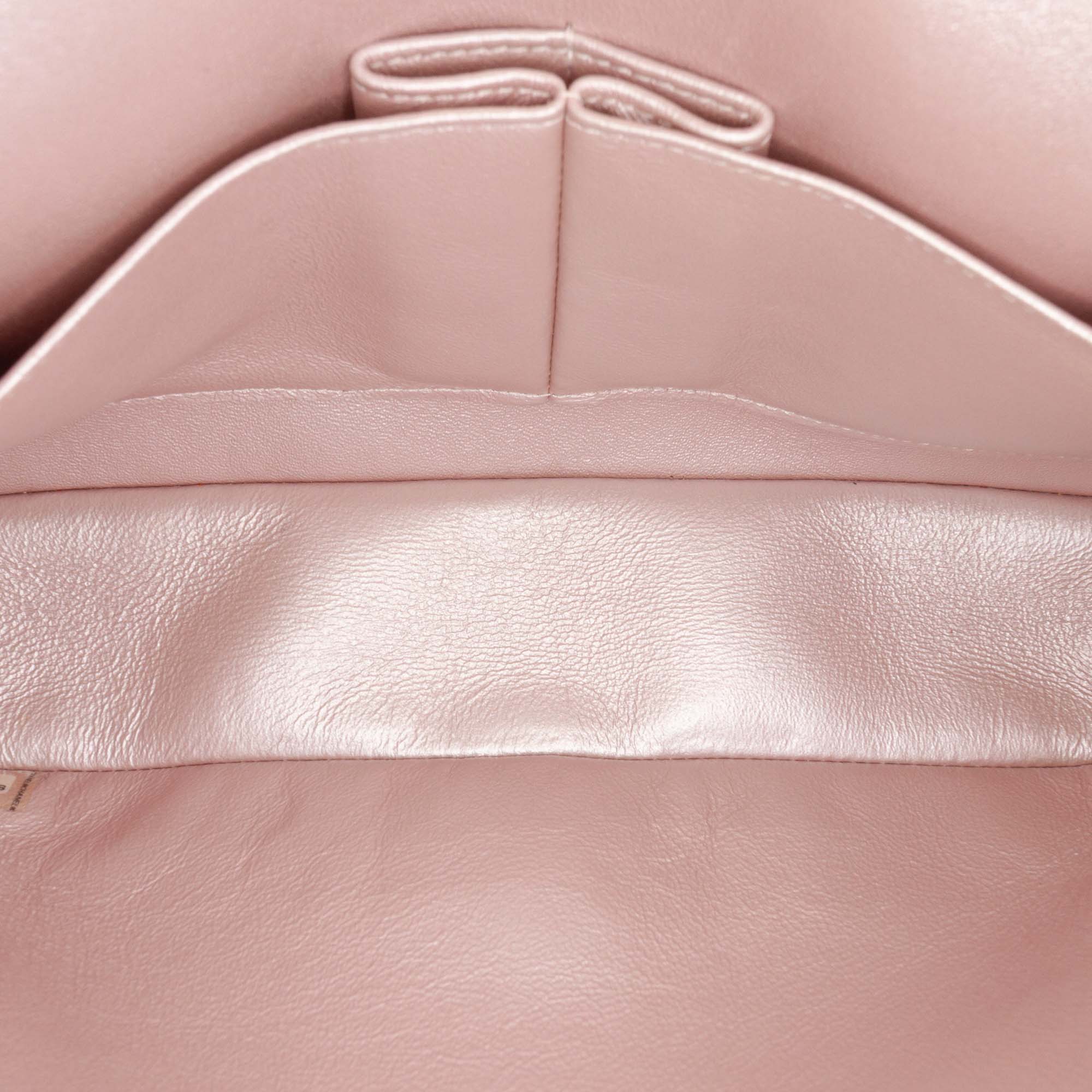 Medium Classic Iridescent Lambskin Double Flap - Image 4