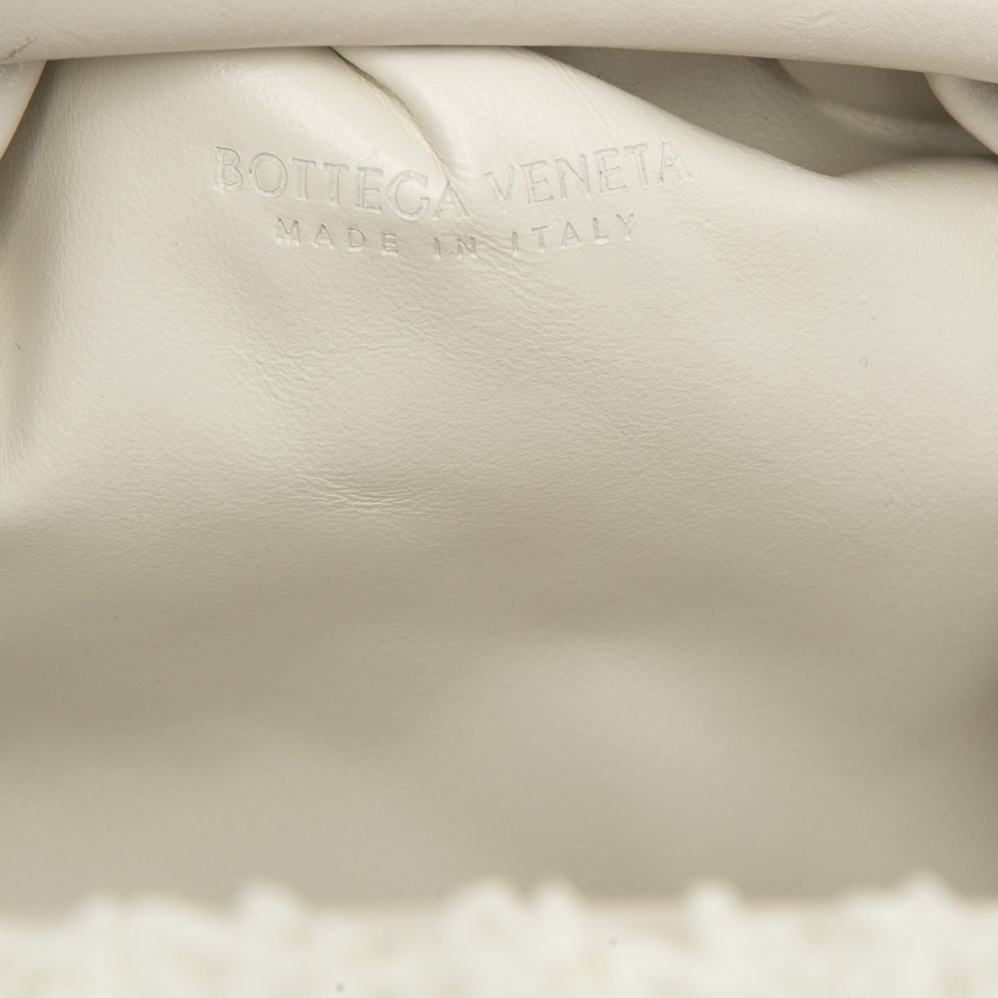 Boucle Raffia The Mini Pouch Crossbody - Image 5
