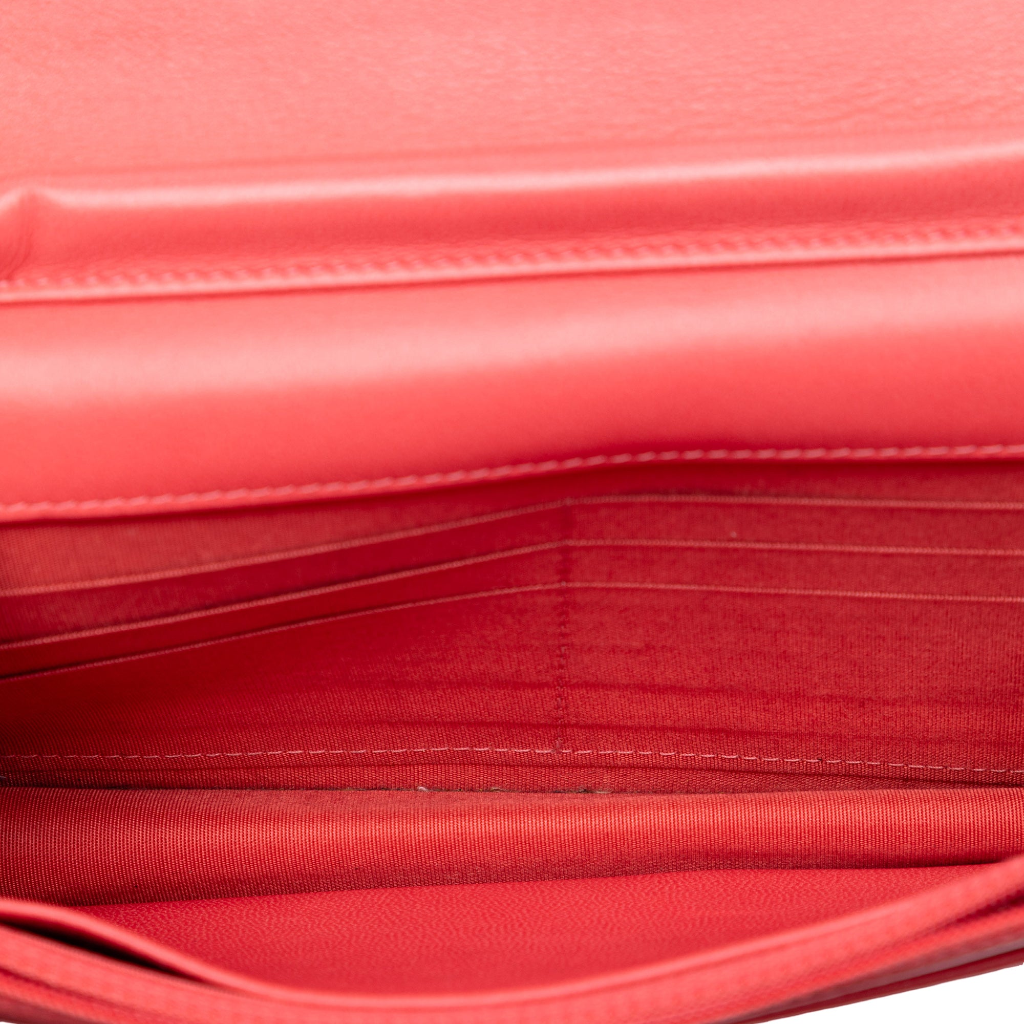 Quilted Lambskin Color Pop CC Wallet on Chain - Image 4