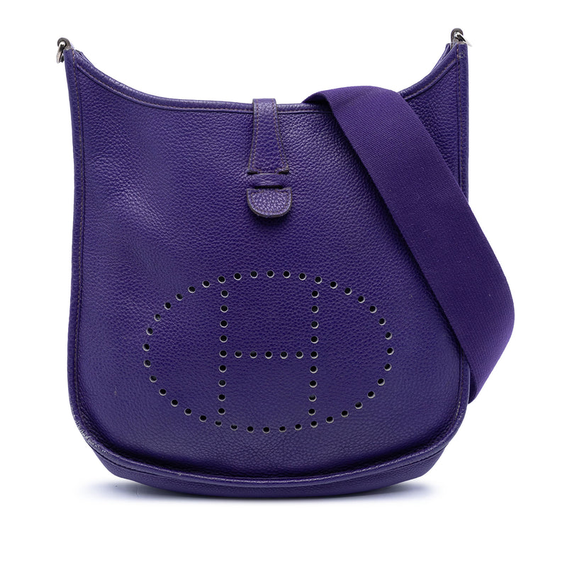 Clemence Evelyne III 29